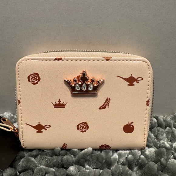Loungefly Disney Princess Icons Mini Wallet - Picture 1 of 4